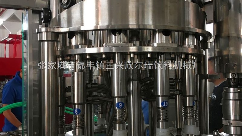 炒菜机应用成本解析：人工与设备投资对比**